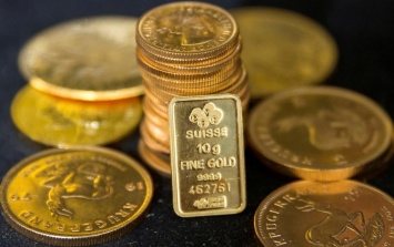 Цена на золото подскочила до исторического максимума за последние 9 лет