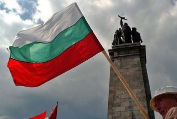 Болгария открывает свои курорты для украинцев