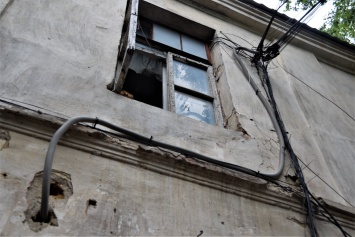 До конца года в Симферополе купят 30 квартир для жильцов двух аварийных домов