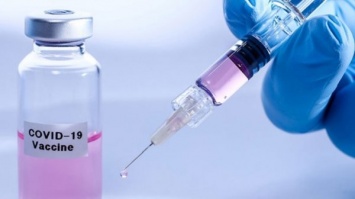 Первую партию вакцины от коронавируса Украина получит только весной