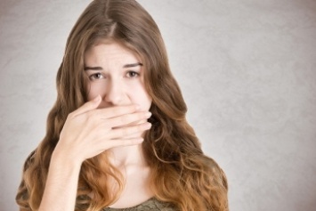 Почему от голода неприятно пахнет изо рта