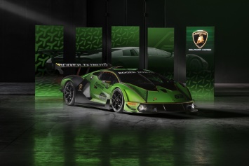 Самому мощному суперкару Lamborghini не разрешили выезжать на дороги