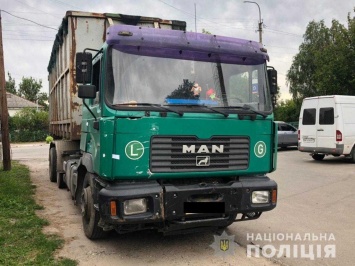 В Ривненской области обнаружили более 14 тонн львовского мусора (фото)