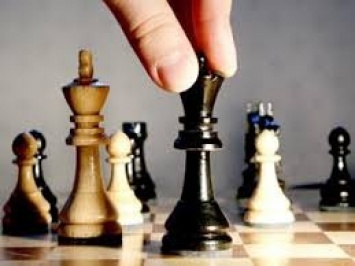 Юные шахматисты на турнирах в Николаеве зарабатывали первые разряды и награды