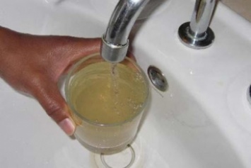 Стало известно, сколько абонентов на качество воды в Водоканал пожаловались