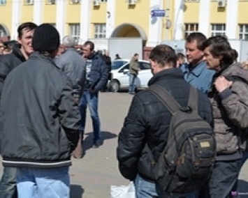 Никопольский завод ферросплавов отправит часть работников в вынужденные отгулы