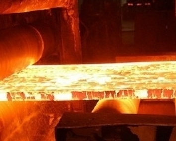 Завод US Steel в Индиане будет простаивать до конца года