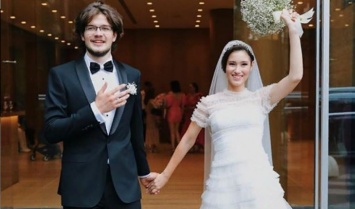 В сети появились первые фотографии со свадьбы дочки Бориса Немцова