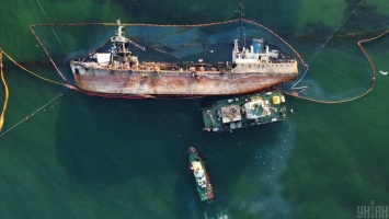 Порезка на части танкера "Делфи" грозит Одессе катастрофой - общественники