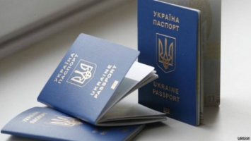 Кабмин предлагает ужесточить ответственность за подделку паспортов