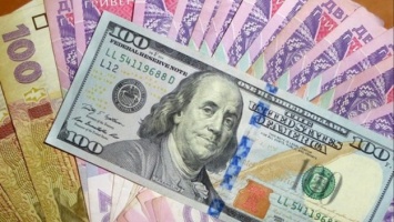 Эксперт по валютным рынкам рассказал, что происходит с курсом гривны к доллару и другим валютам