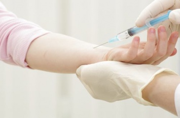 Украинцев предупредили о введении еще одной обязательной прививки