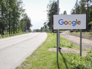 Бывшего инженера Google приговорили к тюремному заключению за кражу технологии беспилотных автомобилей
