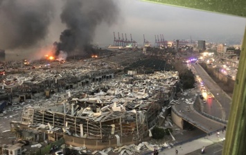В Бейруте взорвалась аммиачная селитра с судна российского бизнесмена