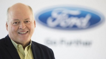 Генеральный директор Ford Джим Хакетт уйдет в отставку