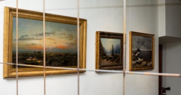 Арест картин из коллекции Порошенко отменил суд в Киеве