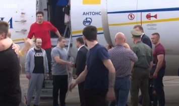 Они вернутся домой из плена: у Зеленского анонсировали обмен "100 на 100". Подробности