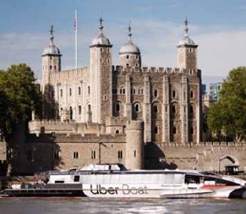 Альтернатива метро: лондонцы добираются на работу по Темзе на Uber Boat