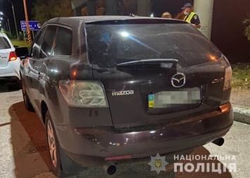 На Киевщине воспитанник бойцовского клуба избил полицейских (фото)
