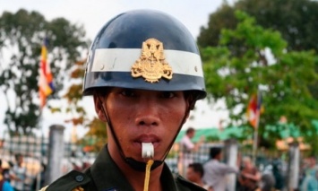 В Камбодже хотят запретить женщинам носить откровенную одежду