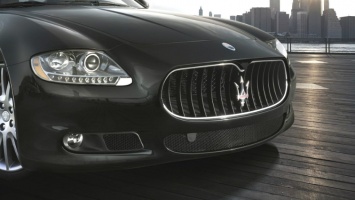 Maserati Quattroporte был замечен фотошпионами на автовозе