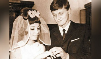 Как проходили свадьбы советских знаменитостей? (21 фото)