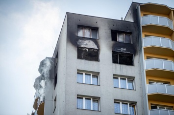 В Чехии 11 человек стали жертвами масштабного пожара в многоэтажке