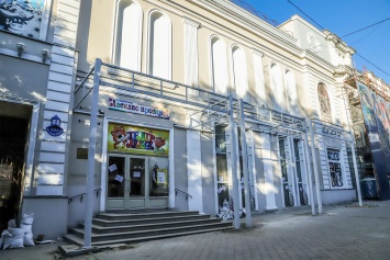 Петрушки и марионетки на свежем воздухе: одесские дети смогут посещать театр кукол безопапсно