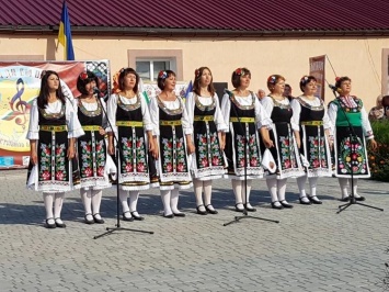 В Приазовский район съехались поклонники болгарской культуры