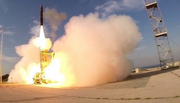 Израиль и США испытали систему противоракетной обороны Arrow 2