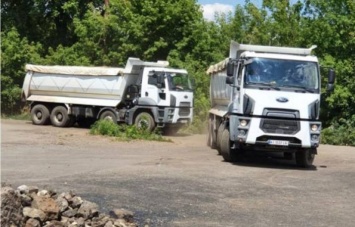 В Донецкой области отремонтировали важный участок дороги