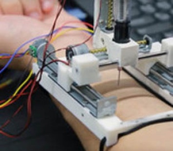В Южной Корее создали принтер для печати электроники на коже