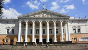 Винницкий театр Садовского покажет три премьеры в новом сезоне