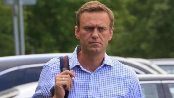 Кричал от боли: российского оппозиционера Навального экстренно госпитализировали
