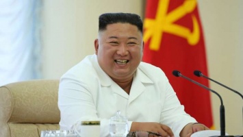 Корейский диктатор поделился властью с родственниками