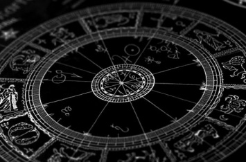 Астрологи назвали 4 знака Зодиака, которых ждет наказание в конце августа