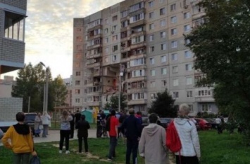 Мощный взрыв в Ярославле и мячик Зеленского: главное за последние часы