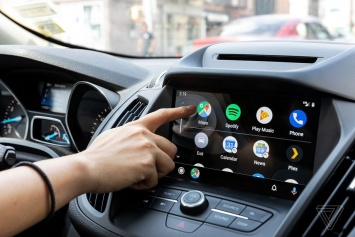 Скоро можно будет подключить смартфон к Android Auto без проводов