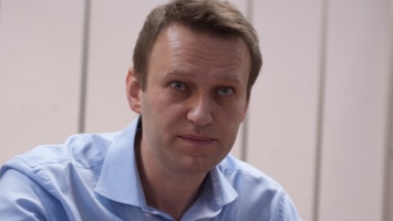 Навальный уже в клинике в Берлине: что известно о его состоянии