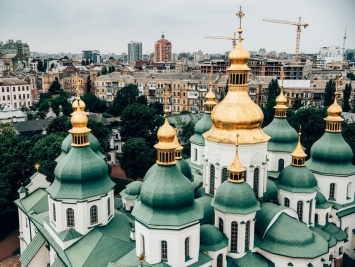 В Киеве за сутки выявлено рекордное число новых случаев COVID-19