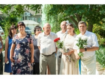 В честь художника Василия Добровольского в ТГАТУ открыли мемориальную доску (фото)