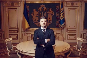 Фонд "Украина XXI века" обратился к Зеленскому по поводу утверждения Большого Герба Украины