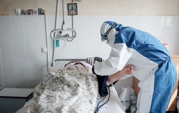 На Прикарпатье разворачивают больницы второй волны для пациентов с COVID-19