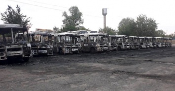 В Черкасской области в автопарке сгорели 12 автобусов