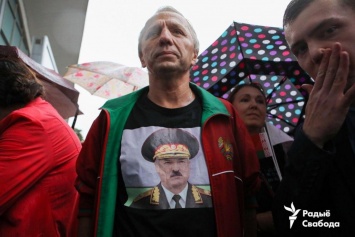 В Беларуси на камеры кремлевских пропагандистов пугают русофобией и Порошенко