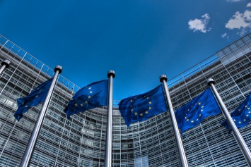 Минималка в 5000, Рада одобрила Меморандум с ЕС, карантин до ноября