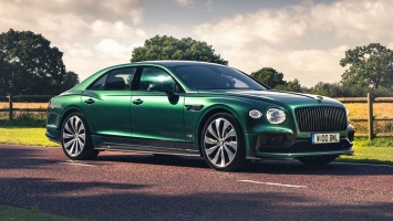 Bentley представила Flying Spur с карбоновым обвесом