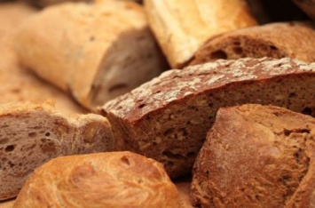Опасен для здоровья: назван самый вредный хлеб