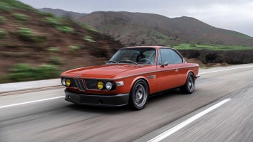 BMW 3.0 CS 1974 года превратили в роскошный рестомод для Роберта Дауни-младшего (ФОТО)