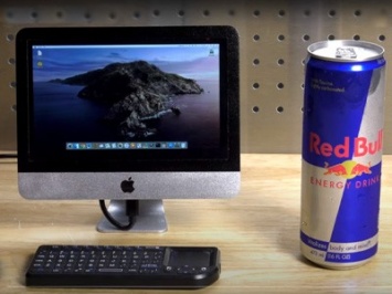 Энтузиаст собрал миниатюрную рабочую копию iMac [ВИДЕО]